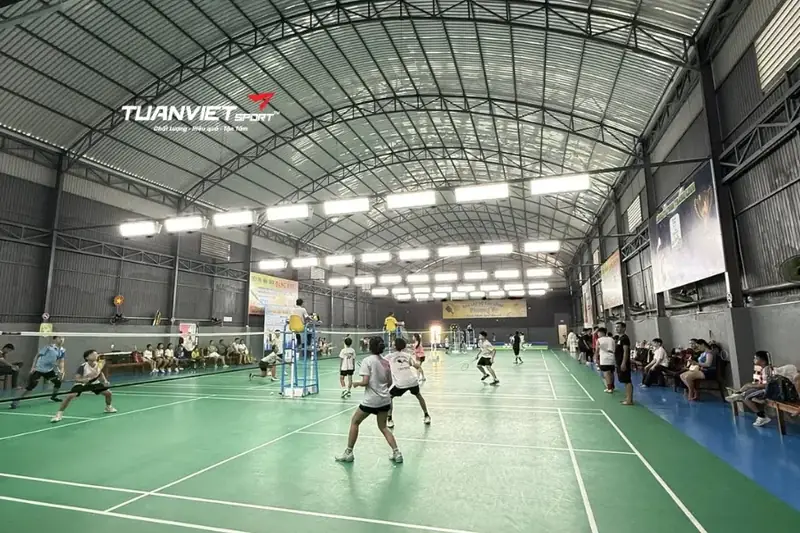 Sân Cầu Lông Phường Cô Giang: Khám Phá Điểm Đến Lý Tưởng Cho Người Chơi Năm 2026 8 Sân cầu lông tại Phường Cô Giang Sân Cầu Lông Bộ Công An