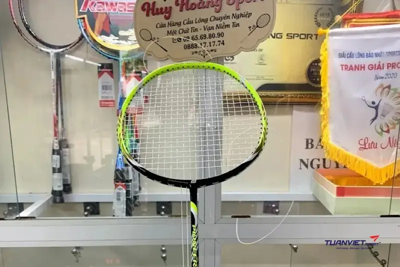 Sân Cầu Lông Quảng Ngãi: Top 10 Địa Điểm Chơi Badminton Lý Tưởng 2026 4 Sân cầu lông tại Quảng Ngãi HUY HOÀNG SPORT