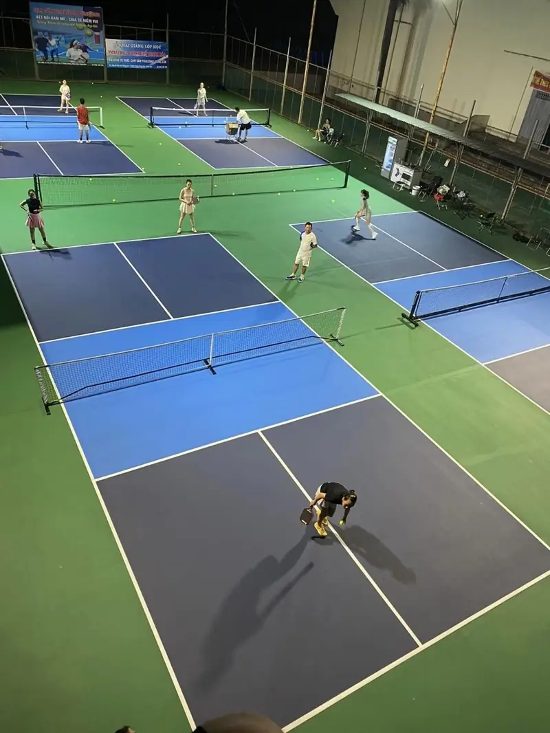 Sân Cầu Lông Thanh Hóa 2026: Top Địa Điểm Chất Lượng, Giá Tốt 8 Sân cầu lông tại Thanh Hóa Sân Pickleball Vĩnh Quang Thành Thái