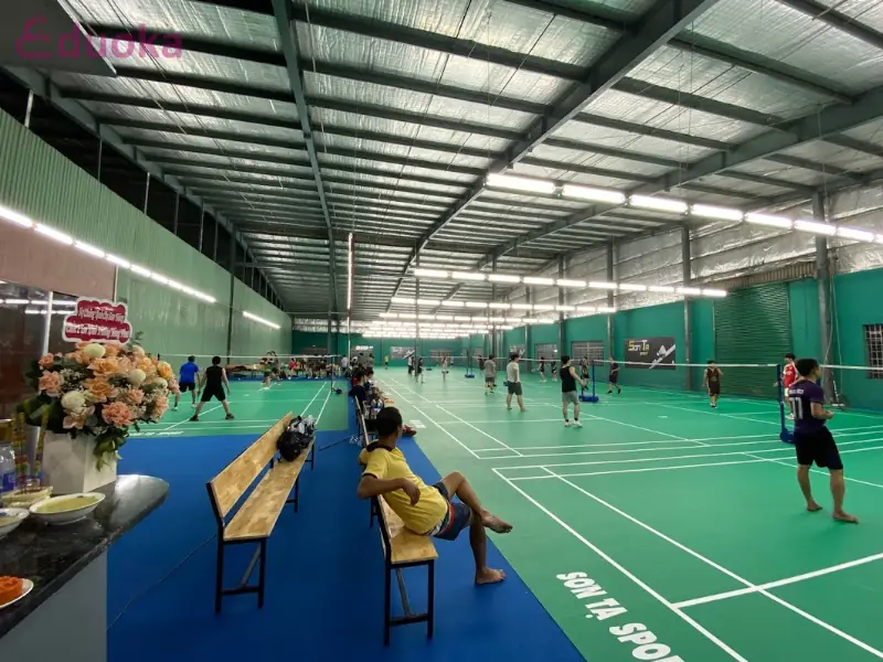 Sân cầu lông tại Thành phố Hồ Chí Minh Sơn Tạ Sport