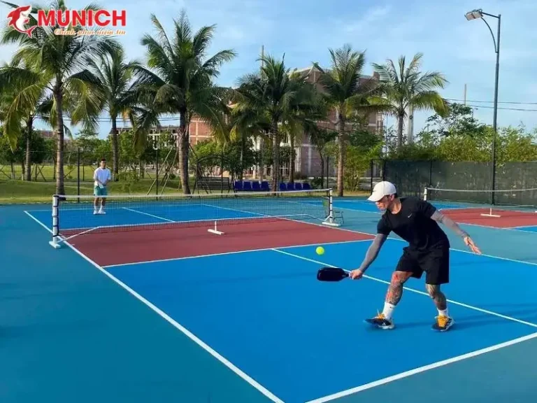 san pickleball tai da nang san my khe pickleball voi view bien