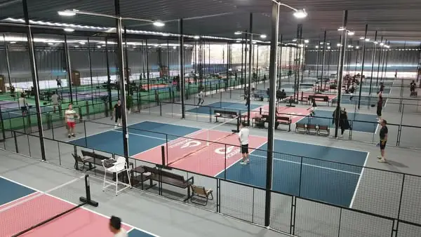 san pickleball tai phuong trang tien san pickle ball ven de 4