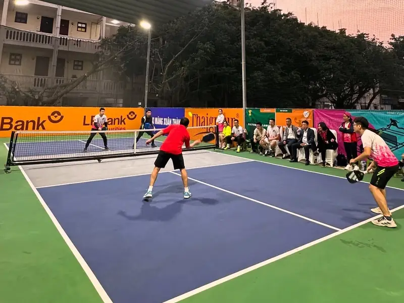 Sân Pickleball Quận Đống Đa 2026: Khám Phá Địa Điểm "Vàng" Cho Người Đam Mê 4 Sân pickleball tại Quận Đống Đa Ferry Pickleball