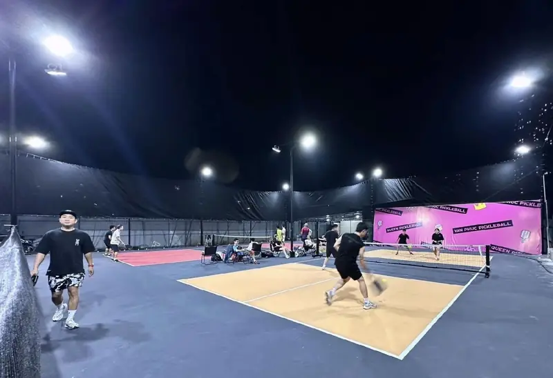 Top Sân Pickleball Quận Hà Đông: Khám Phá Địa Điểm Chơi Bóng Đỉnh Cao 2026 9 Sân pickleball tại Quận Hà Đông Vạn Phúc Pickleball