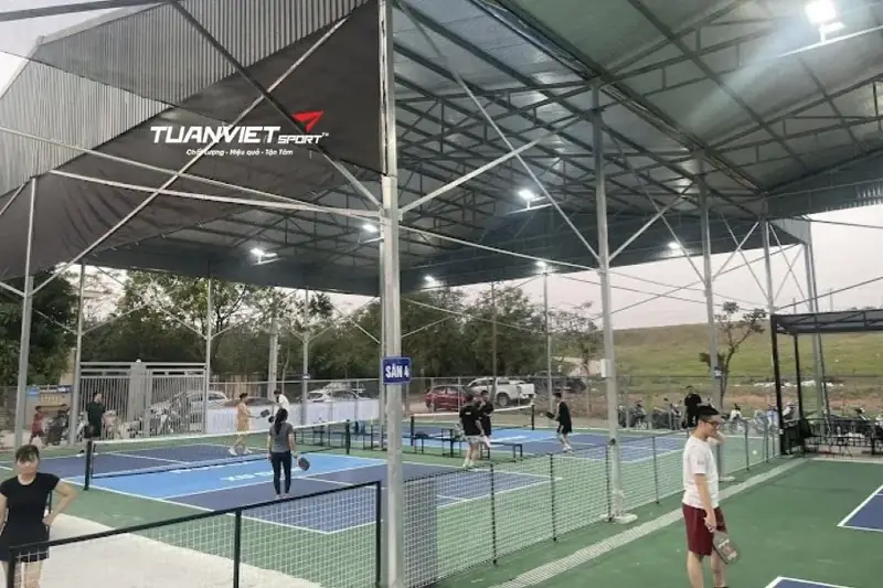 Khám Phá Sân Pickleball Thị Xã Sơn Tây: Điểm Hẹn Lý Tưởng Cho Người Yêu Thể Thao 2026 3 Sân pickleball tại Thị xã Sơn Tây Sân pickleball Phú Thịnh