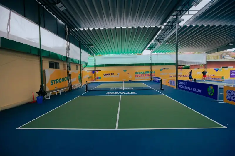 Sân pickleball tại Vinh Sân Pickleball Giao Tế