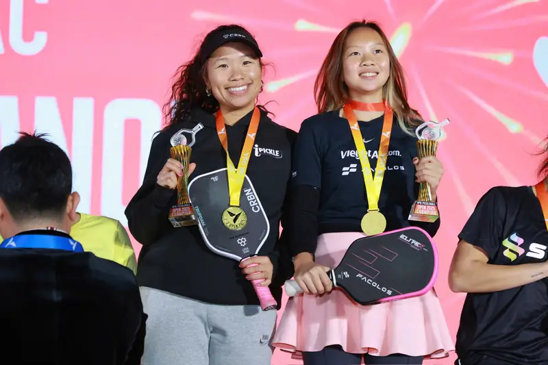 Sophia Phương Anh: Hành Trình Từ Tennis Đến Ngôi Sao Pickleball 3 Sophia Phương Anh Sophia Phương Anh ăn mừng chiến thắng phần 4