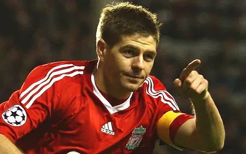 Steven Gerrard: Huyền Thoại Liverpool và Hành Trình Vĩ Đại 2 Steven Gerrard Steven Gerrard trong màu áo đội trẻ Liverpool phần 3