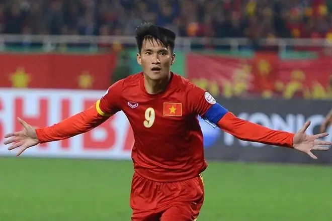 Lê Công Vinh: Huyền Thoại Sân Cỏ, Biệt Danh CV9 & Hành Trình Chinh Phục Đỉnh Cao 2026 2 tiểu sử lê công vinh lê công vinh slna