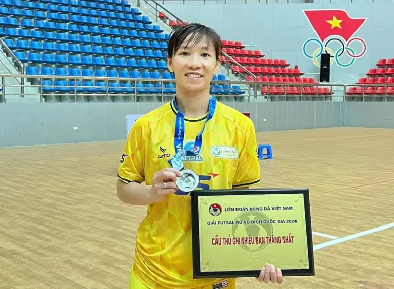 Trần Thị Thùy Trang: Hành Trình Huyền Thoại Từ Ái Nghĩa Đến Quả Bóng Vàng 2026 3 tran thi thuy trang tran thi thuy trang luc nho