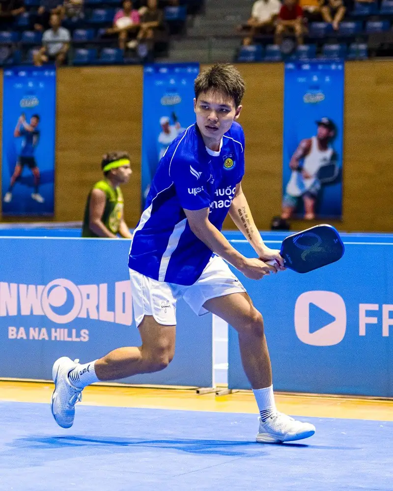 Trịnh Linh Giang vận động viên quần vợt Trịnh Linh Giang thi đấu tại Davis Cup phần 3