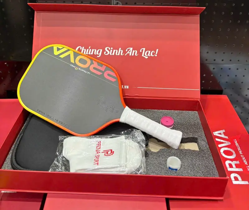 Vợt Pickleball Tốt Nhất 2026: Đâu Là "Vũ Khí" Tối Ưu Cho Mọi Cấp Độ? 3 vợt pickleball tốt nhất 2026 sân bóng pickleball