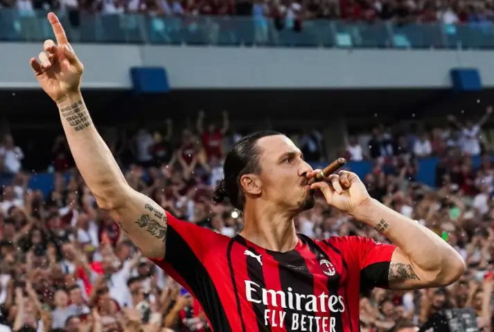 Zlatan Ibrahimović Zlatan Ibrahimović ăn mừng bàn thắng cho AC Milan phần 4